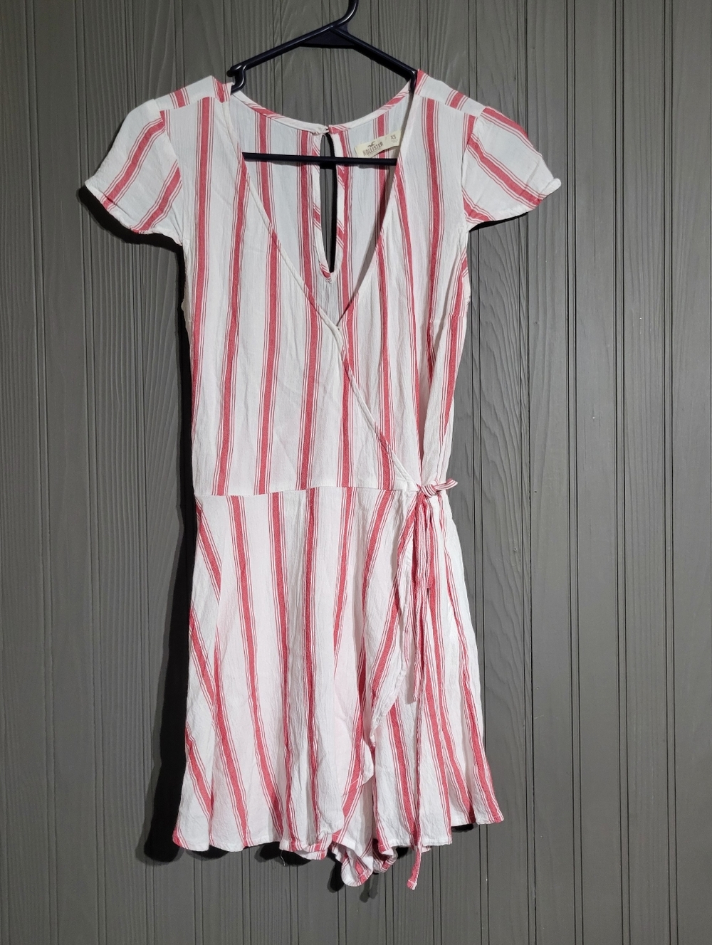 Hollister Wrap-Front Romper One-Piece Short Sleeve Striped Red White Women's XS